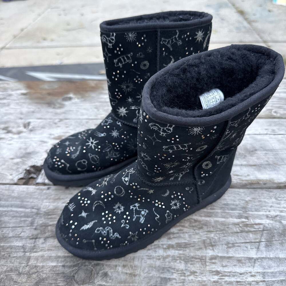 UGG Classic Short Zodiac Black Suede Celestial Constellation Boots Women's 7